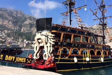 Пиратский Корабле Davy Jones из Ичмелера - Экскурсия на яхте