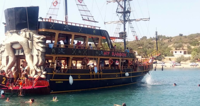 Пиратский корабль в Мармарисе - Davy Jones - Морская Прогулка