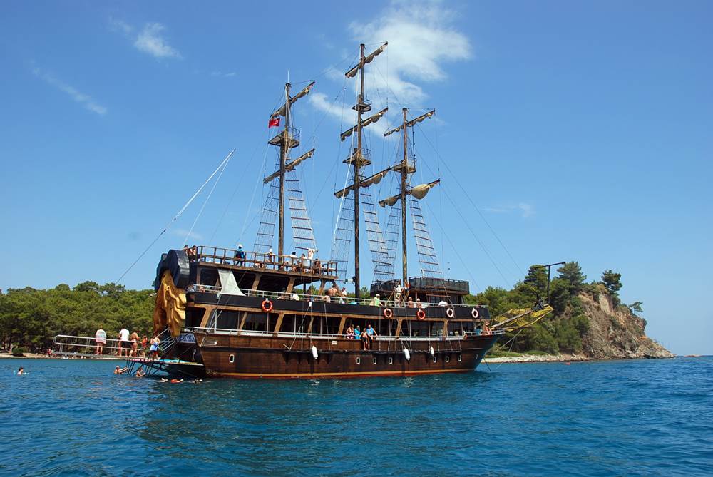 Пиратская яхта в Алании - Описание Программы - Цены и Отзывы